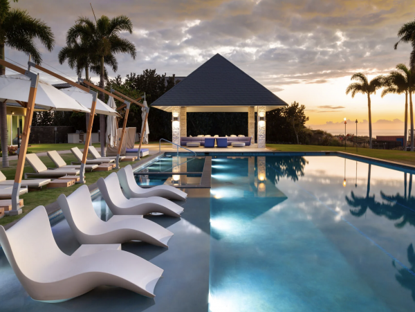 Big Island Luxury Ocean Rental Villa Main House & Guest House