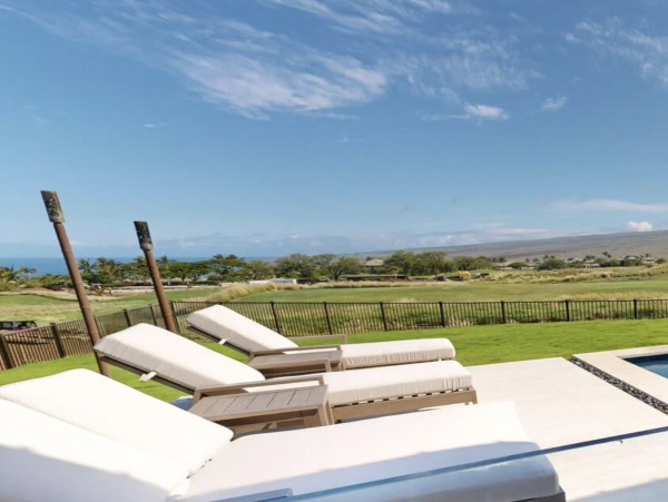 Big Island Luxury Ocean Rental Villa Main House & Guest House