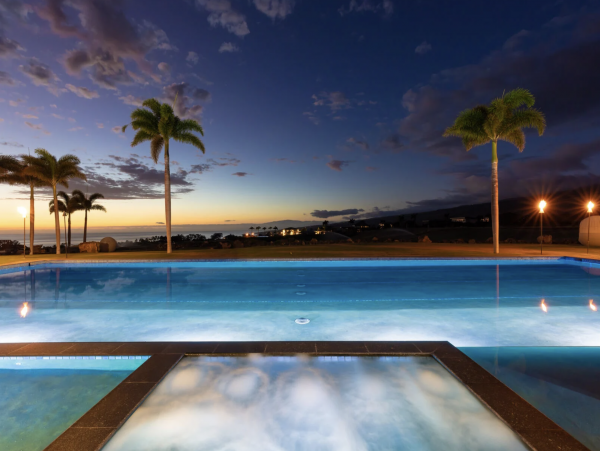 Big Island Luxury Ocean Rental Villa Main House & Guest House