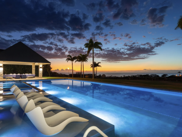 Big Island Luxury Ocean Rental Villa Main House & Guest House
