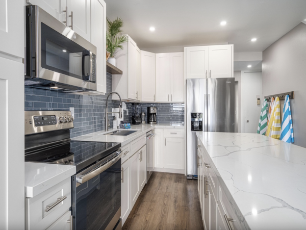 Three Bedroom Vacation Home Across from Beach