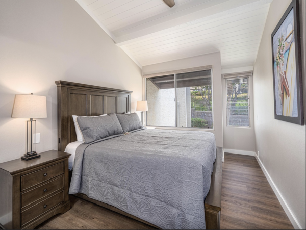 Three Bedroom Vacation Home Across from Beach