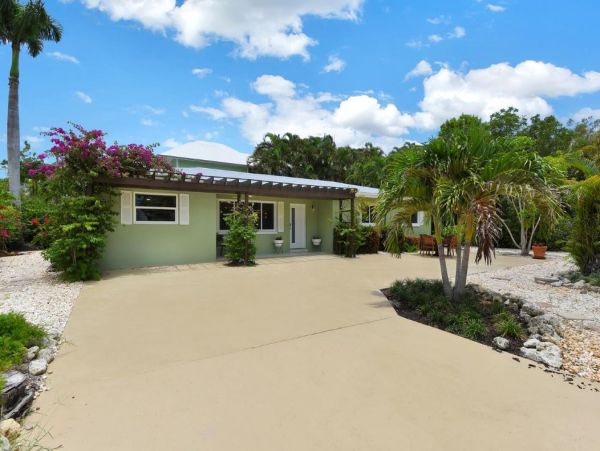 Olde Naples Vacation Rental Stylish Naples Beach House