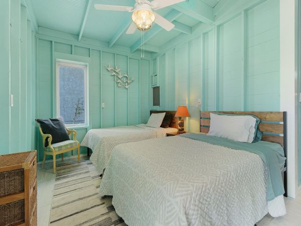 Gulf Front Bonita Springs Vacation Pool Home