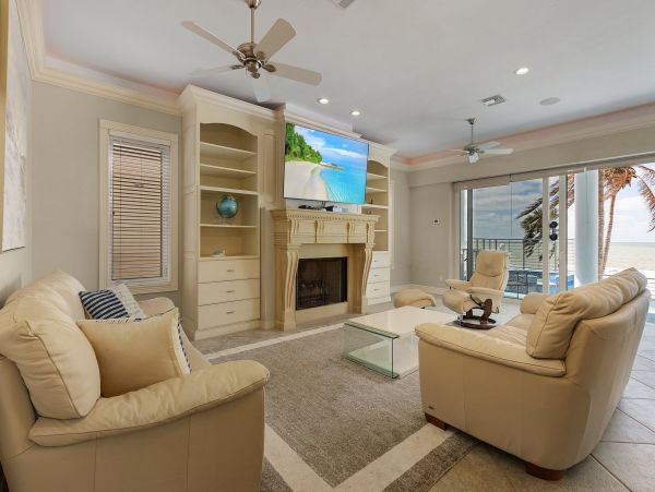 Gulf Front Bonita Springs Vacation Pool Home