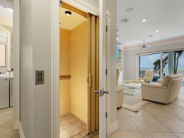 Gulf Front Bonita Springs Vacation Pool Home
