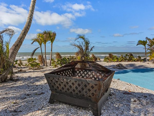 Gulf Front Bonita Springs Vacation Pool Home