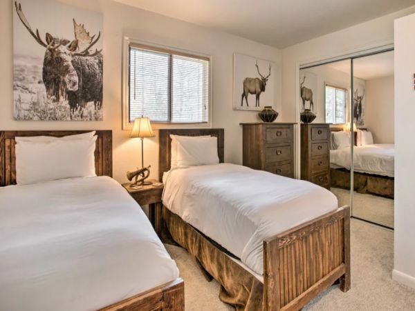 Elegant Two Bedroom Vacation Condo in Teton Village