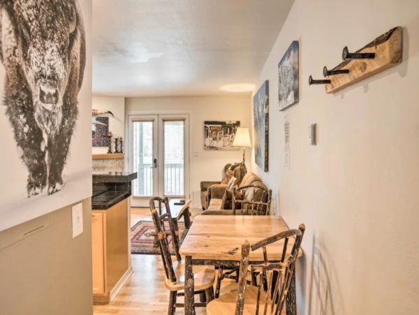 Elegant Two Bedroom Vacation Condo in Teton Village