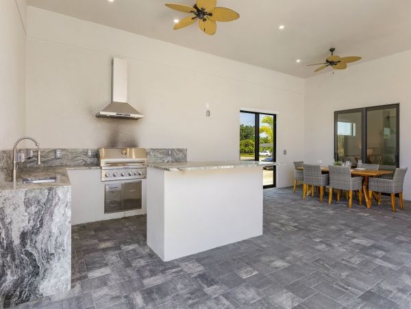 Canal Front Five Bedroom Luxury Vacation Home in Cape Coral