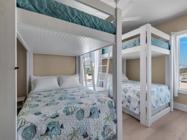 Best Navarre Vacation Rental for Events and Families