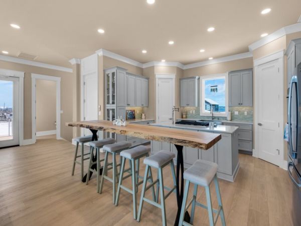 Best Navarre Vacation Rental for Events and Families