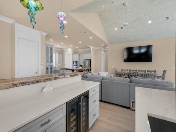 Best Navarre Vacation Rental for Events and Families