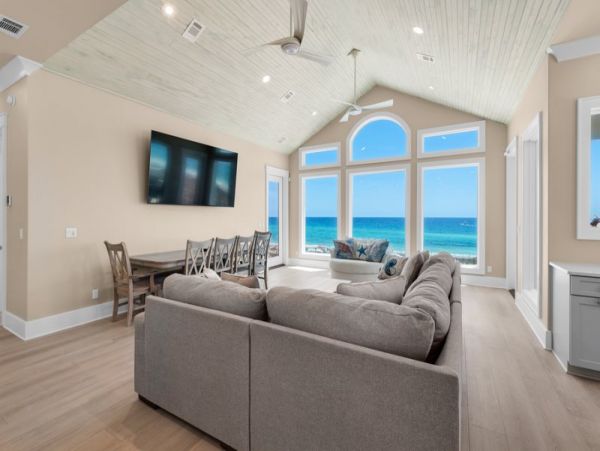 Best Navarre Vacation Rental for Events and Families