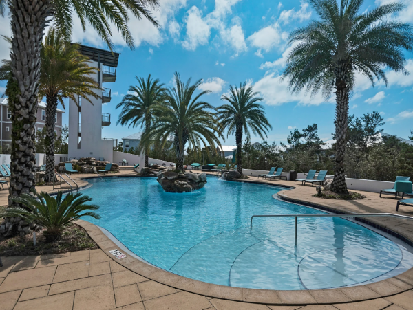 Spacious 4 Bedroom Vacation Home Sleeps 12