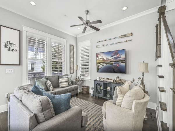 Spacious 4 Bedroom Vacation Home Sleeps 12