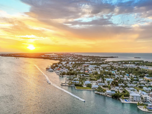 Luxury Marathon Keys Oceanfront Vacation Pool Villa