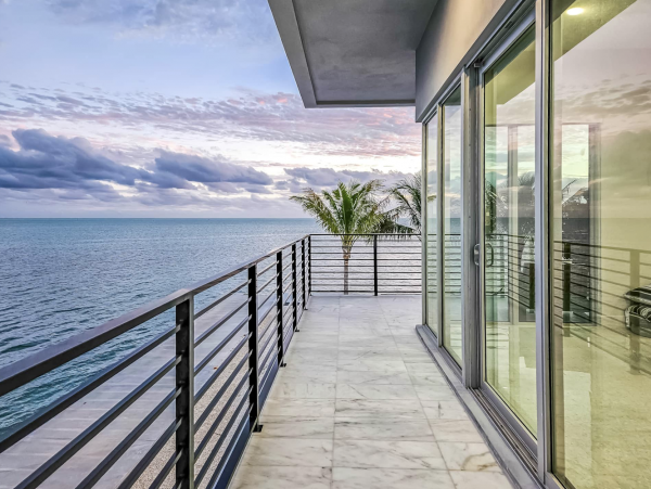 Luxury Marathon Keys Oceanfront Vacation Pool Villa