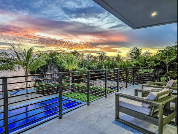 Luxury Marathon Keys Oceanfront Vacation Pool Villa
