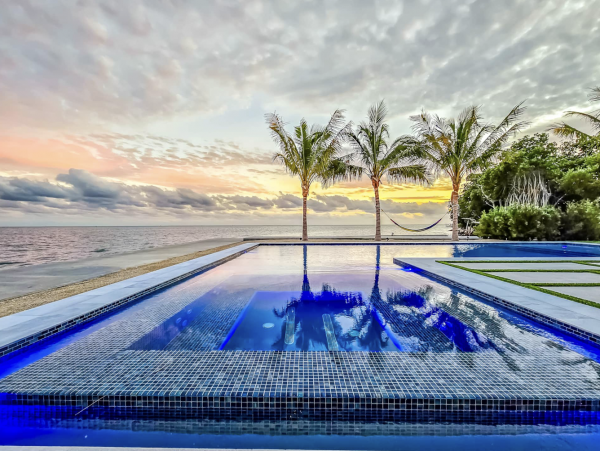 Luxury Marathon Keys Oceanfront Vacation Pool Villa