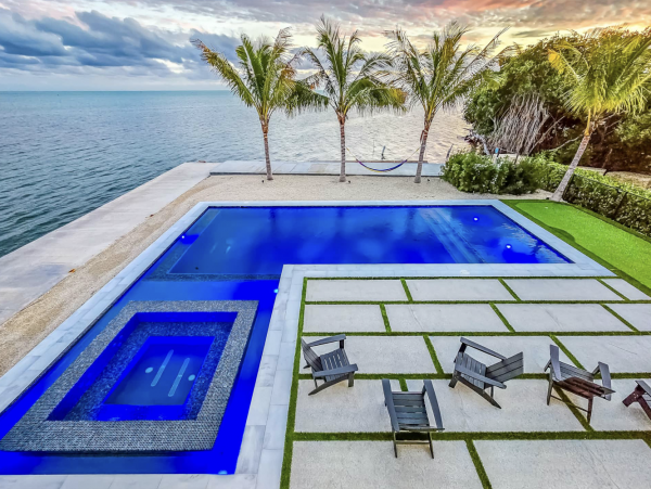 Luxury Marathon Keys Oceanfront Vacation Pool Villa