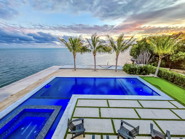 Luxury Marathon Keys Oceanfront Vacation Pool Villa