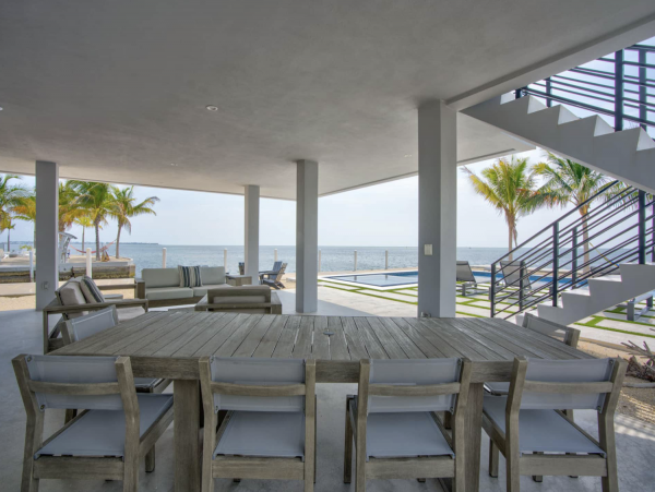 Luxury Marathon Keys Oceanfront Vacation Pool Villa