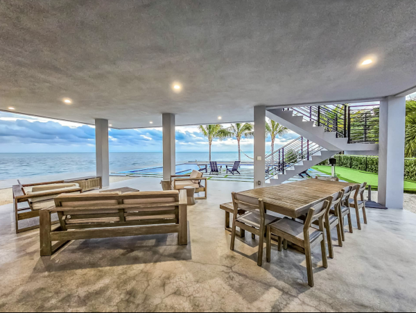 Luxury Marathon Keys Oceanfront Vacation Pool Villa