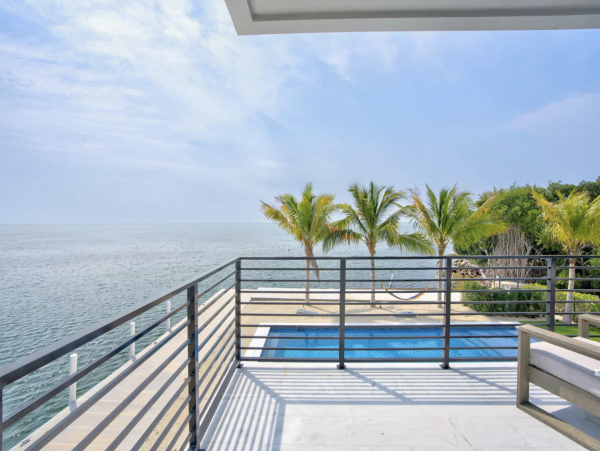 Luxury Marathon Keys Oceanfront Vacation Pool Villa