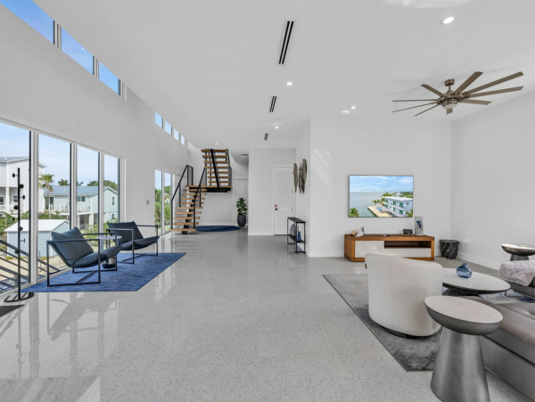 Luxury Marathon Keys Oceanfront Vacation Pool Villa