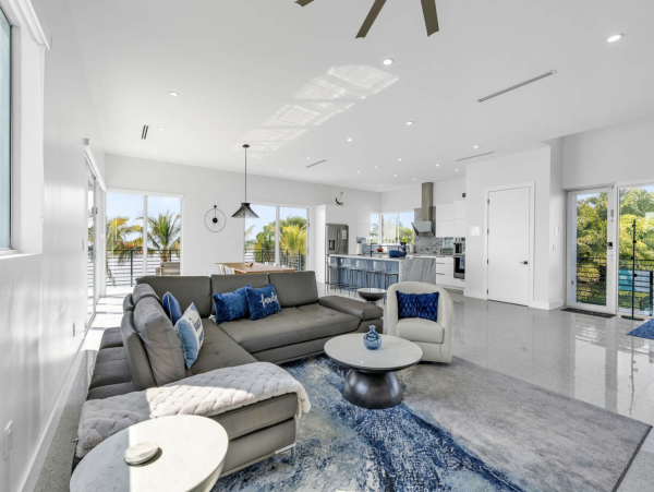 Luxury Marathon Keys Oceanfront Vacation Pool Villa