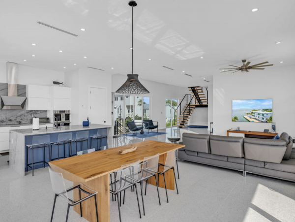 Luxury Marathon Keys Oceanfront Vacation Pool Villa
