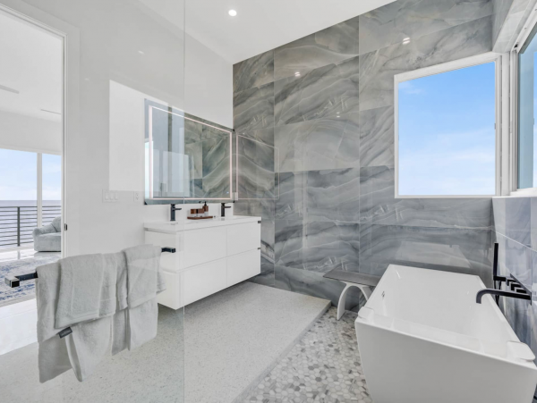 Luxury Marathon Keys Oceanfront Vacation Pool Villa