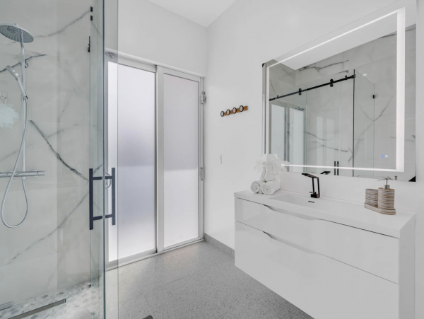 Luxury Marathon Keys Oceanfront Vacation Pool Villa