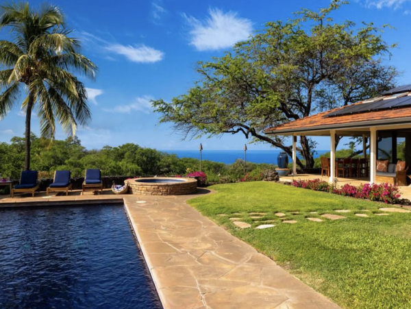 Waimea Pure Luxury 3/4 bedroom Villa Pacific Views