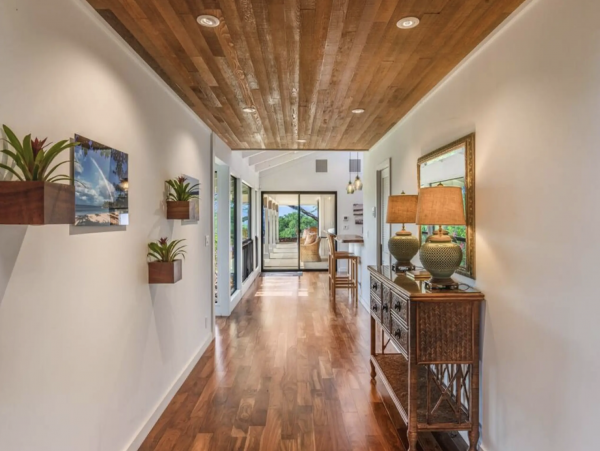 Waimea Pure Luxury 3/4 bedroom Villa Pacific Views