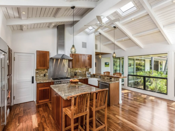 Waimea Pure Luxury 3/4 bedroom Villa Pacific Views