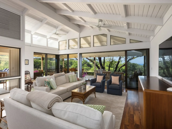 Waimea Pure Luxury 3/4 bedroom Villa Pacific Views