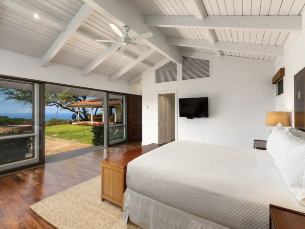 Waimea Pure Luxury 3/4 bedroom Villa Pacific Views