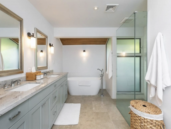 Waimea Pure Luxury 3/4 bedroom Villa Pacific Views