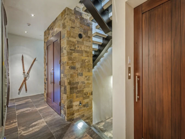 Aspen Luxury Five Bedroom Residence
