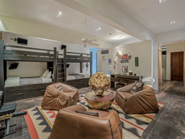 Aspen Luxury Five Bedroom Residence