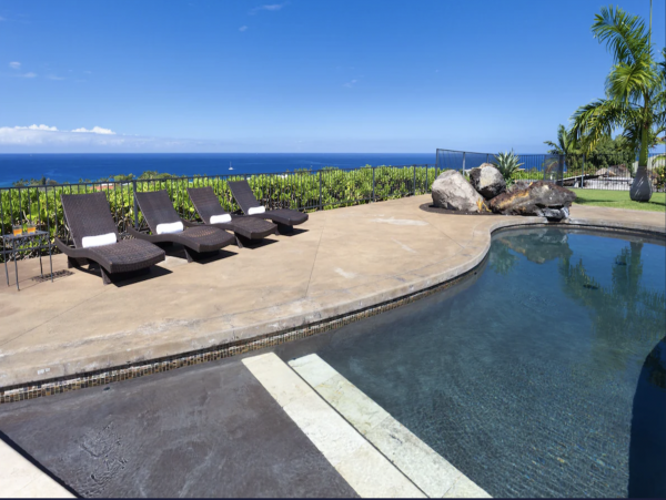 Almost on the Beach Luxury Kailua-Kona Vacation Villa