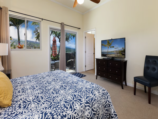 Almost on the Beach Luxury Kailua-Kona Vacation Villa