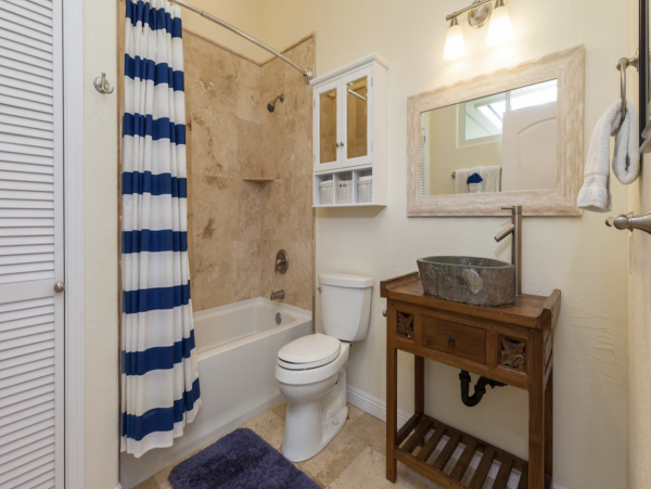 Almost on the Beach Luxury Kailua-Kona Vacation Villa