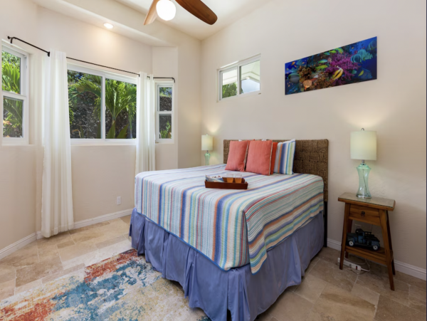 Almost on the Beach Luxury Kailua-Kona Vacation Villa