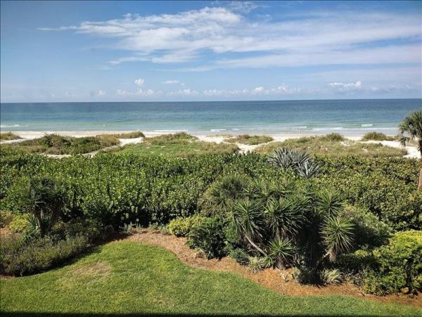 Luxurious Vacation Rental Longboat Key with Beach Views