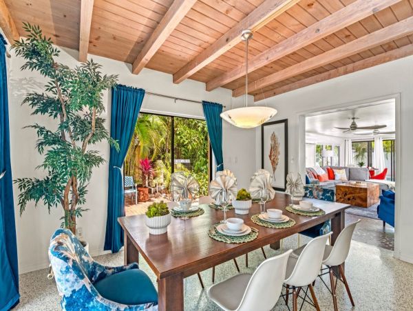 Ultimate Waterfront Vacation Home with Private Pool in Siesta Key