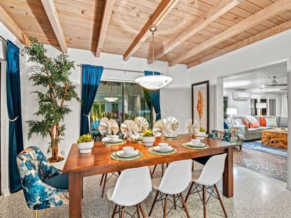 Ultimate Waterfront Vacation Home with Private Pool in Siesta Key