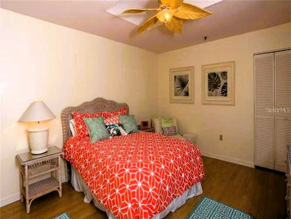 Longboat Key Vacation Pool Home Walk to Beach